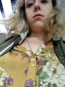 Snapshot of Public_Katrisha chatting on March 2025 01:51:01 PM Public Katrisha online show from March 2025 01:51:01 PM