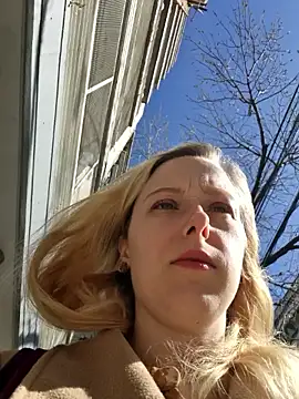 Snapshot of Public_Katrisha chatting on September 2025 01:03:01 PM Public Katrisha online show from September 2025 01:03:01 PM