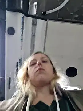 Snapshot of Public_Katrisha chatting on November 2025 03:45:02 PM Public Katrisha online show from November 2025 03:45:02 PM