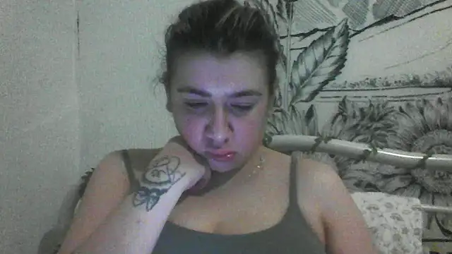 CamilaCherryX online show from March 2026 07:39:01 PM