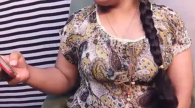 SabrinaNoor online show from January 2025 09:36:02 PM