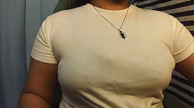 SabrinaNoor online show from January 2025 07:52:01 PM