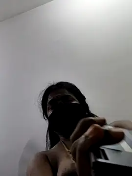 Snapshot of Tamilrojanew chatting on October 2025 08:35:02 AM Tamilrojanew online show from October 2025 08:35:02 AM