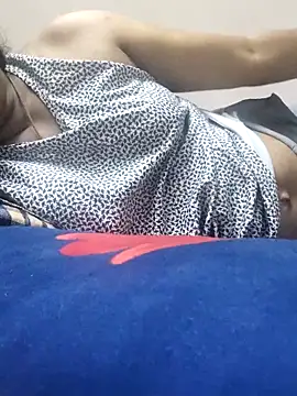 Snapshot of Tamilrojanew chatting on December 2025 06:43:01 AM Tamilrojanew online show from December 2025 06:43:01 AM