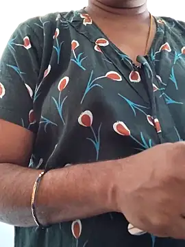 Snapshot of Tamilrojanew chatting on February 2026 04:21:01 AM Tamilrojanew online show from February 2026 04:21:01 AM