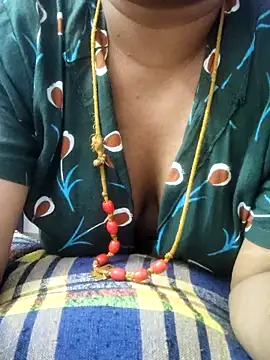 Snapshot of Tamilrojanew chatting on February 2026 07:13:01 AM Tamilrojanew online show from February 2026 07:13:01 AM