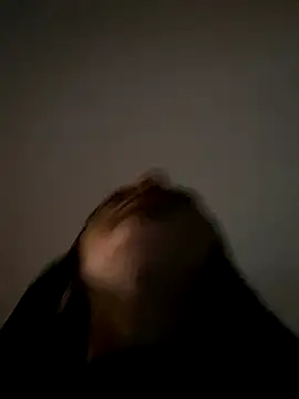 Snapshot of Little_aphrodite chatting on October 2025 02:58:02 PM Little aphrodite online show from October 2025 02:58:02 PM