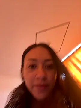 Snapshot of Little_aphrodite chatting on October 2025 06:07:01 PM Little aphrodite online show from October 2025 06:07:01 PM