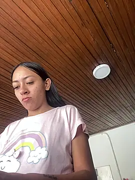 Snapshot of Little_aphrodite chatting on February 2026 03:42:01 PM Little aphrodite online show from February 2026 03:42:01 PM