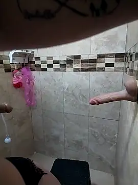 Snapshot of emily_sweet13 chatting on November 2025 04:07:02 PM emily sweet13 online show from November 2025 04:07:02 PM