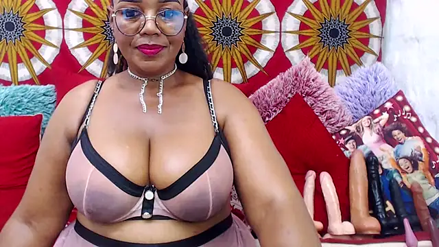 MATURExxxASS online show from April 2026 07:00:01 PM
