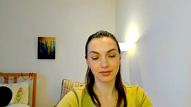 Snapshot of LovelyeeMia chatting on December 2024 12:11:02 PM LovelyeeMia online show from December 2024 12:11:02 PM