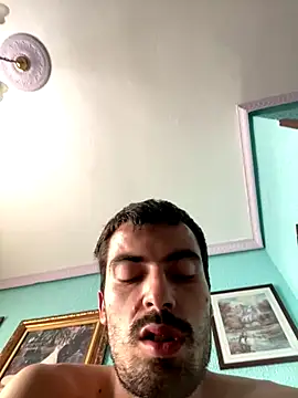 Frantri00xh online show from September 2025 10:53:02 AM