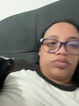 Snapshot of angela_angels_ chatting on December 2024 11:44:01 AM angela angels online show from December 2024 11:44:01 AM