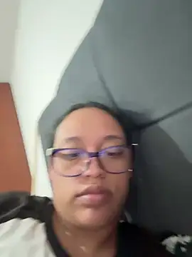 Snapshot of angela_angels_ chatting on December 2024 07:31:02 PM angela angels online show from December 2024 07:31:02 PM