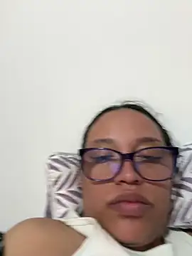 Snapshot of angela_angels_ chatting on January 2025 06:55:02 AM angela angels online show from January 2025 06:55:02 AM