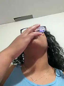 Snapshot of angela_angels_ chatting on January 2025 02:48:01 AM angela angels online show from January 2025 02:48:01 AM