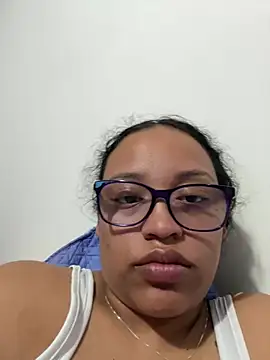 Snapshot of angela_angels_ chatting on February 2025 04:50:02 PM angela angels online show from February 2025 04:50:02 PM