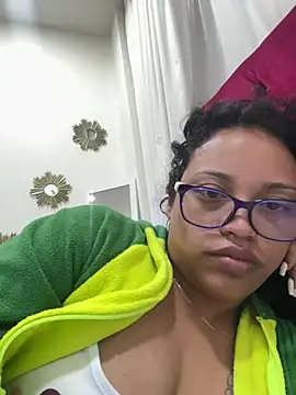 Snapshot of angela_angels_ chatting on February 2025 11:15:01 AM angela angels online show from February 2025 11:15:01 AM