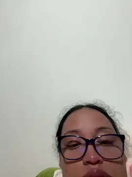 Snapshot of angela_angels_ chatting on February 2025 09:48:02 PM angela angels online show from February 2025 09:48:02 PM