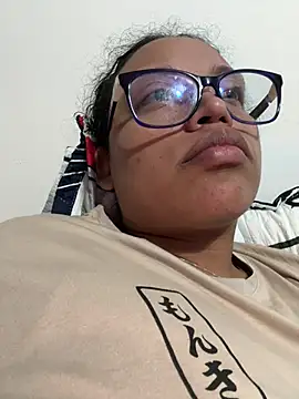 Snapshot of angela_angels_ chatting on February 2025 09:00:02 AM angela angels online show from February 2025 09:00:02 AM