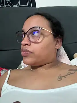 Snapshot of angela_angels_ chatting on March 2025 06:21:02 PM angela angels online show from March 2025 06:21:02 PM