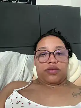 Snapshot of angela_angels_ chatting on March 2025 02:22:01 PM angela angels online show from March 2025 02:22:01 PM