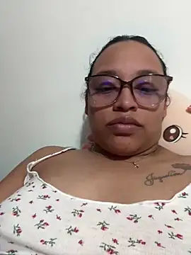 Snapshot of angela_angels_ chatting on March 2025 09:05:02 PM angela angels online show from March 2025 09:05:02 PM