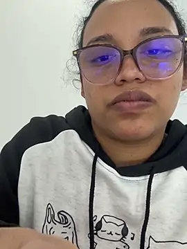 Snapshot of angela_angels_ chatting on March 2025 06:22:01 AM angela angels online show from March 2025 06:22:01 AM