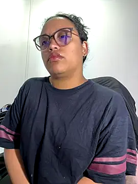 Snapshot of angela_angels_ chatting on October 2025 02:55:02 AM angela angels online show from October 2025 02:55:02 AM