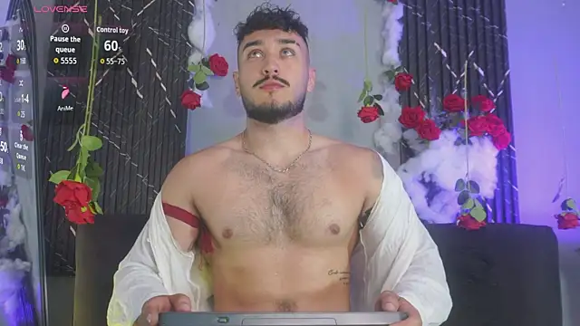 Snapshot of Zionmattis chatting on February 2026 01:45:01 AM Zionmattis online show from February 2026 01:45:01 AM