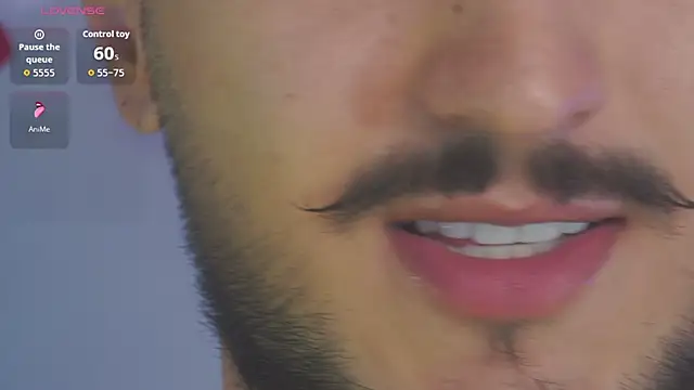 Snapshot of Zionmattis chatting on February 2026 12:51:02 AM Zionmattis online show from February 2026 12:51:02 AM