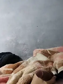 Juliano69xv online show from September 2025 12:30:01 PM