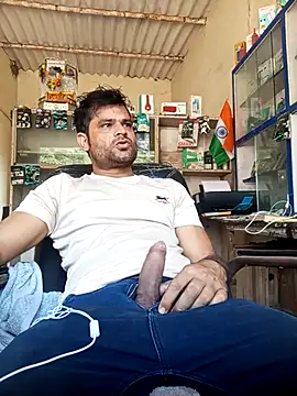 Priynkarani online show from November 2025 05:40:01 AM