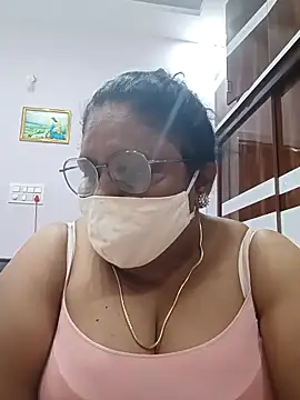 Snapshot of Pushpavathi_78 chatting on March 2025 04:07:02 PM Pushpavathi 78 online show from March 2025 04:07:02 PM