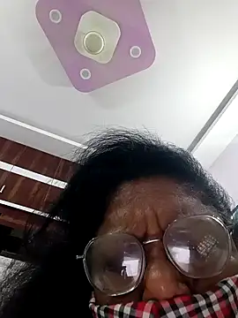 Snapshot of Pushpavathi_78 chatting on March 2025 11:39:02 PM Pushpavathi 78 online show from March 2025 11:39:02 PM