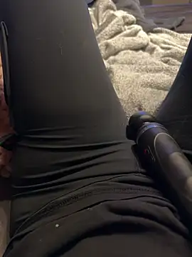 Ana-05 online show from November 2025 07:57:01 PM