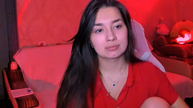 Snapshot of Swee_Alicee chatting on November 2025 06:40:01 PM Swee Alicee online show from November 2025 06:40:01 PM