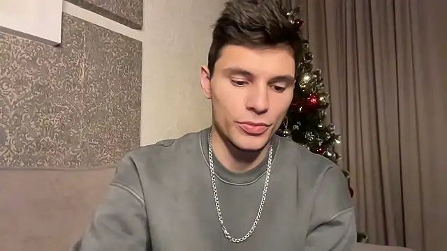 Snapshot of denlover1 chatting on December 2024 02:05:02 PM denlover1 online show from December 2024 02:05:02 PM