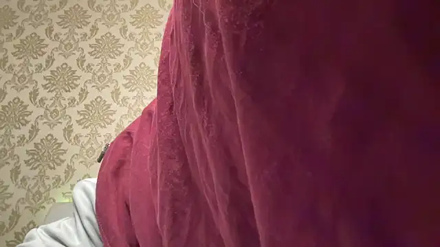 Snapshot of denlover1 chatting on December 2024 10:55:02 AM denlover1 online show from December 2024 10:55:02 AM