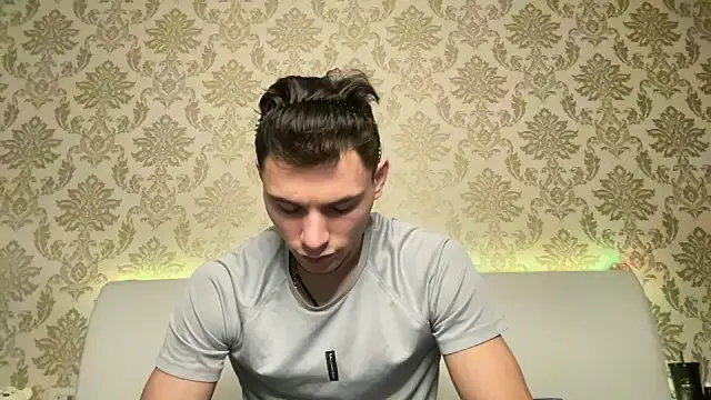 Snapshot of denlover1 chatting on January 2025 03:22:01 PM denlover1 online show from January 2025 03:22:01 PM