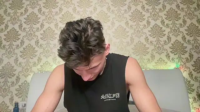 Snapshot of denlover1 chatting on February 2025 07:48:02 PM denlover1 online show from February 2025 07:48:02 PM