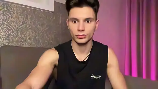 Snapshot of denlover1 chatting on February 2025 11:56:02 PM denlover1 online show from February 2025 11:56:02 PM