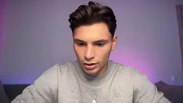 Snapshot of denlover1 chatting on September 2025 12:05:02 PM denlover1 online show from September 2025 12:05:02 PM