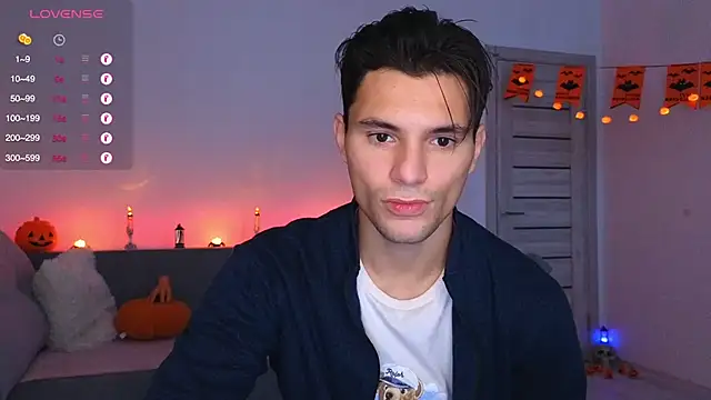 Snapshot of denlover1 chatting on October 2025 09:30:02 AM denlover1 online show from October 2025 09:30:02 AM