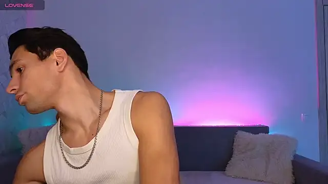 Snapshot of denlover1 chatting on October 2025 07:47:02 AM denlover1 online show from October 2025 07:47:02 AM