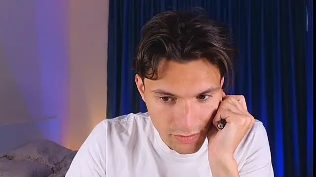denlover1 online show from May 2026 03:13:01 AM