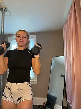 Snapshot of lexybabyxo chatting on July 2026 01:48:01 PM lexybabyxo online show from July 2026 01:48:01 PM