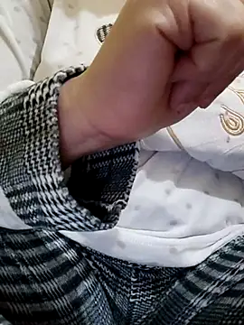 Snapshot of 3ahhd chatting on February 2025 08:50:01 PM 3ahhd online show from February 2025 08:50:01 PM