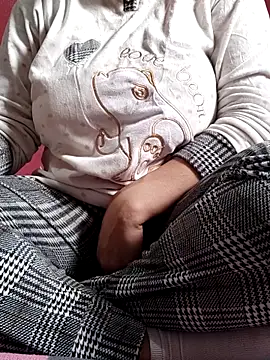 Snapshot of 3ahhd chatting on March 2025 11:47:02 AM 3ahhd online show from March 2025 11:47:02 AM